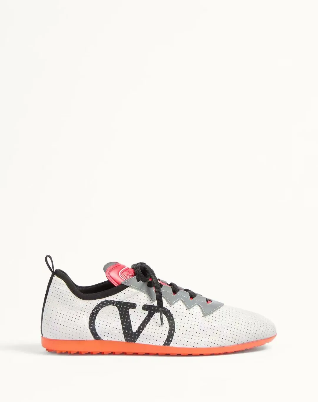 Men's Men's Shoes 💰620 VALENTINO 🌹🌹🌹2025 Valentino's latest spring sneakers! The counter 🔥 recommends RUNBOOT, which is lightweight and comfortable. It has a multi-functional design that integrates blue sneakers, running shoes, and fashionable sneakers to create a cool on-foot effect. ♥️♥️Fashionable sneakers that are sought after by many popular celebrities and fashion influencers♥️♥️. 👉All-round original 1:1 high-end production 👉Fabrics: Two options: delicate, soft and comfortable eyelet lambskin and high-end technical fabrics 👍Super soft suede special lining inside 👍Outsole wear-resistant TPU material 👍Full set of original counter packaging